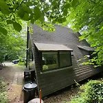 Dağ evi Sequoia 138 Nature, Piscine Et Chien Bienvenu A Durbuy