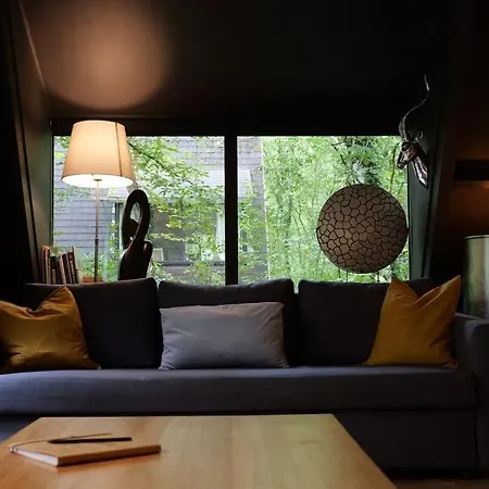 Sequoia 138 A Chalet